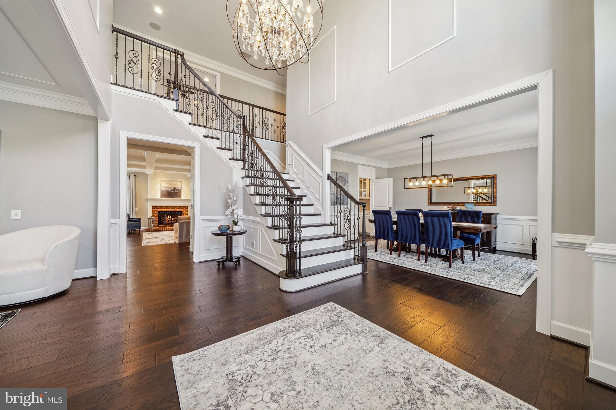 RED CEDAR - Residential