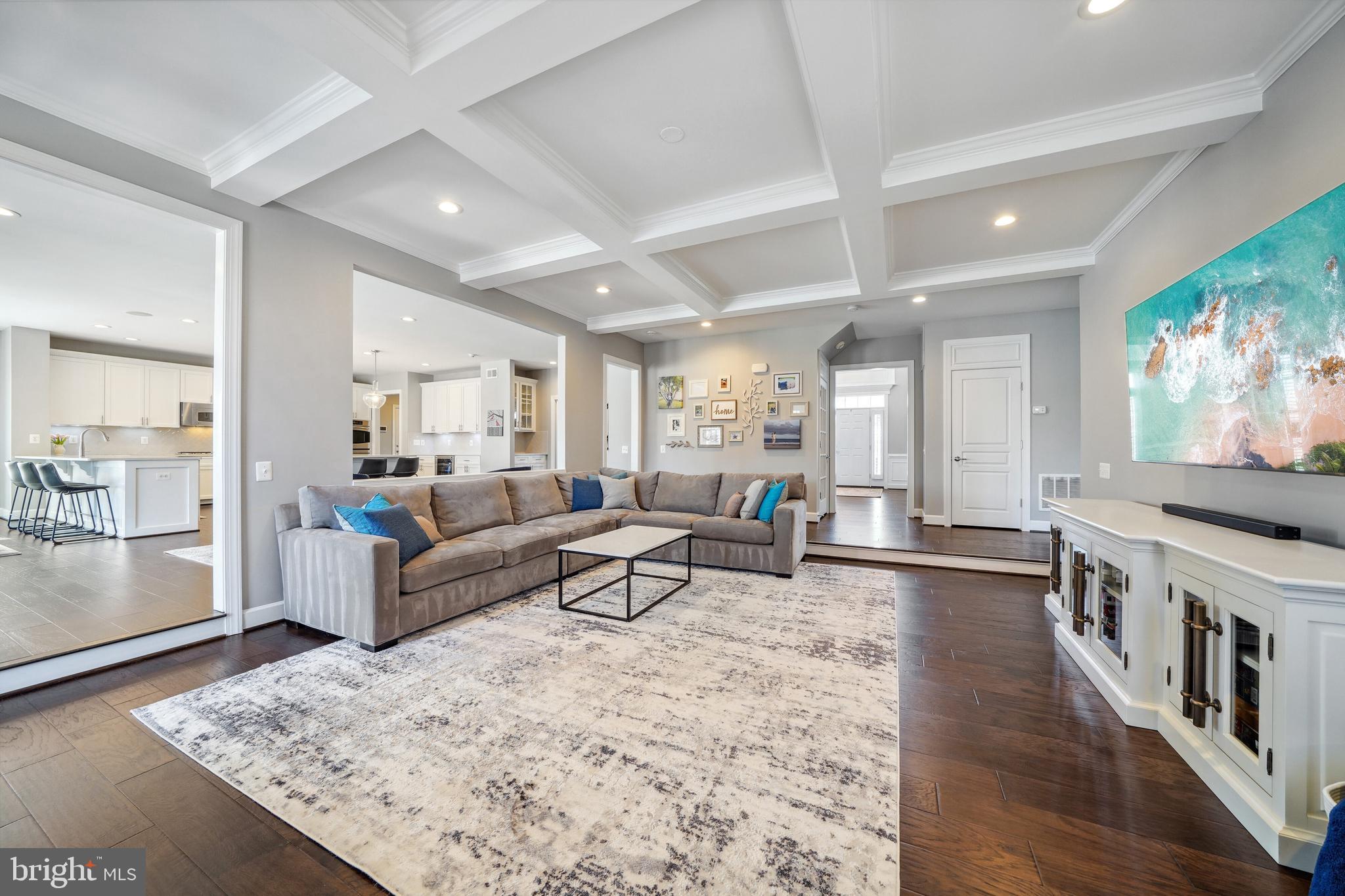 RED CEDAR - Residential