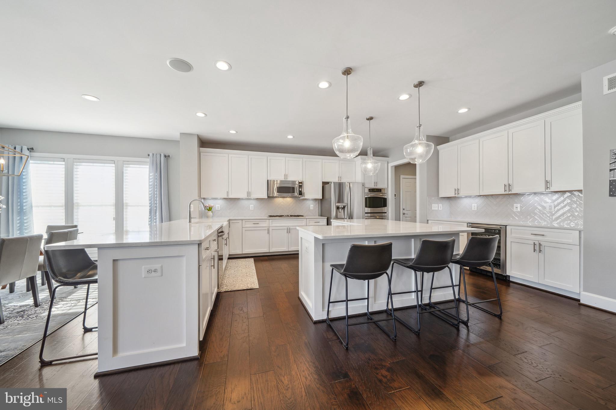 RED CEDAR - Residential