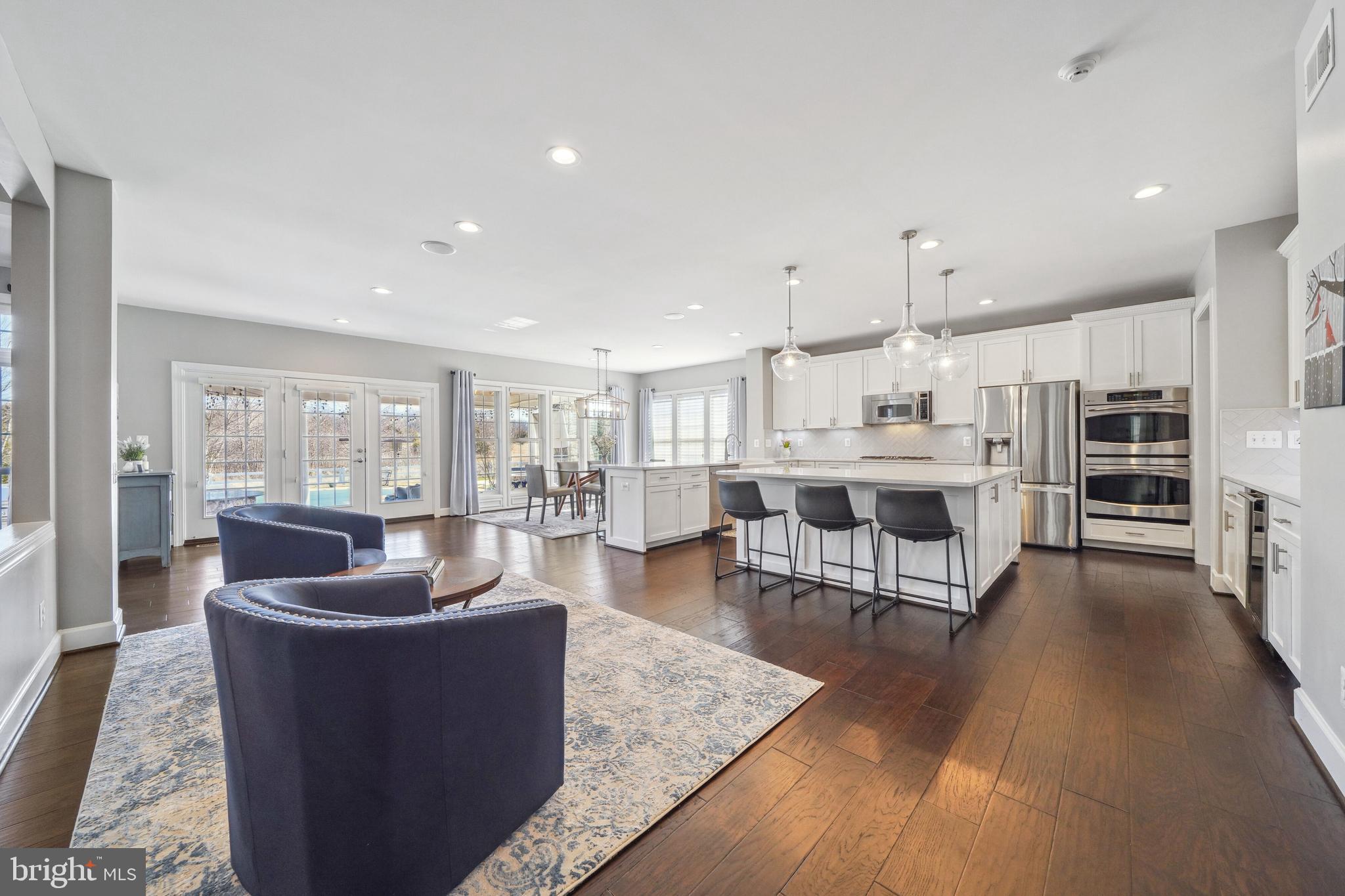 RED CEDAR - Residential