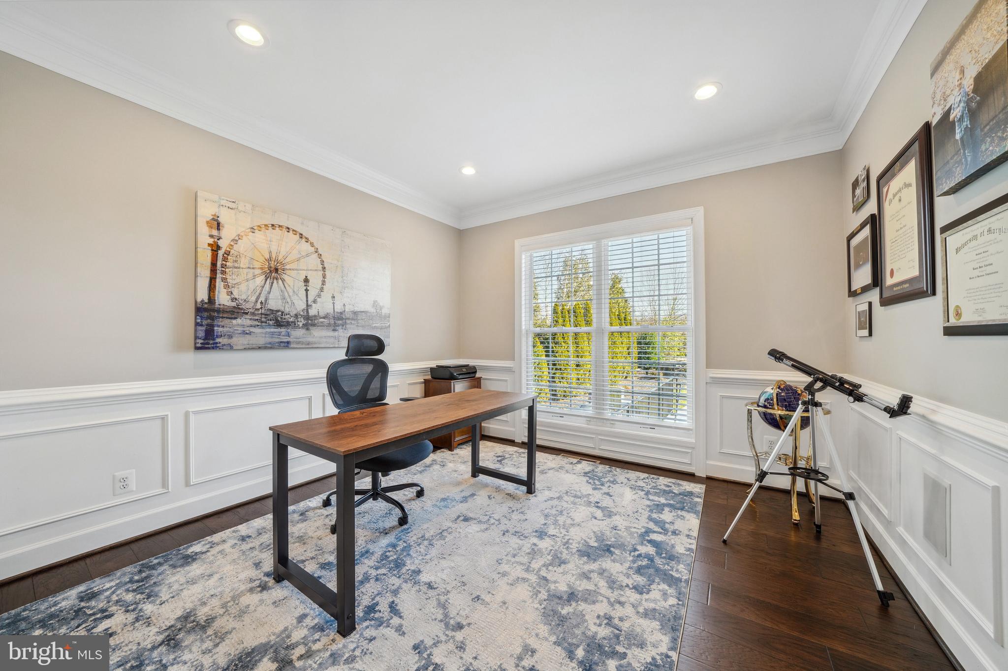 RED CEDAR - Residential