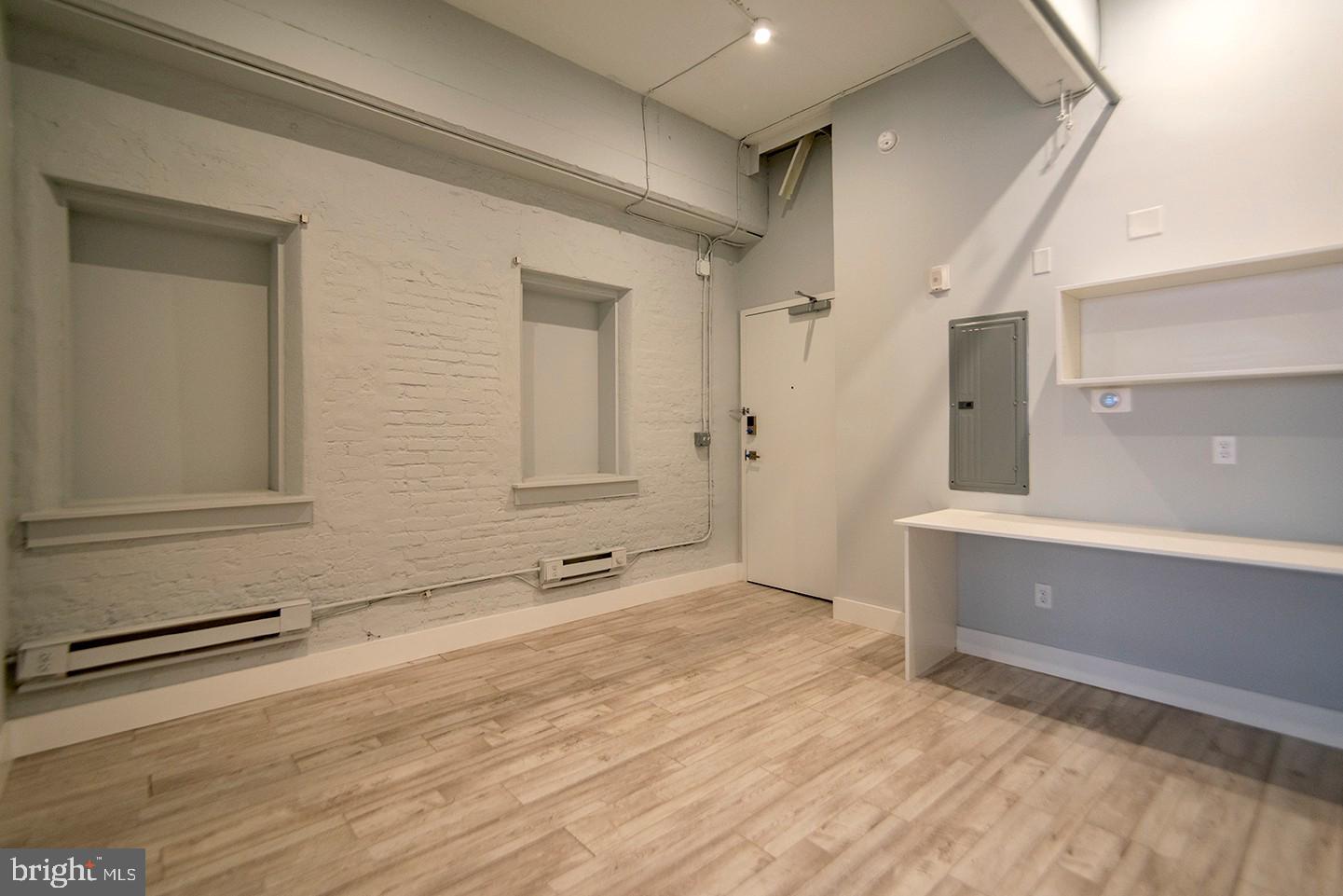 WASHINGTON SQ WEST - Residential Lease