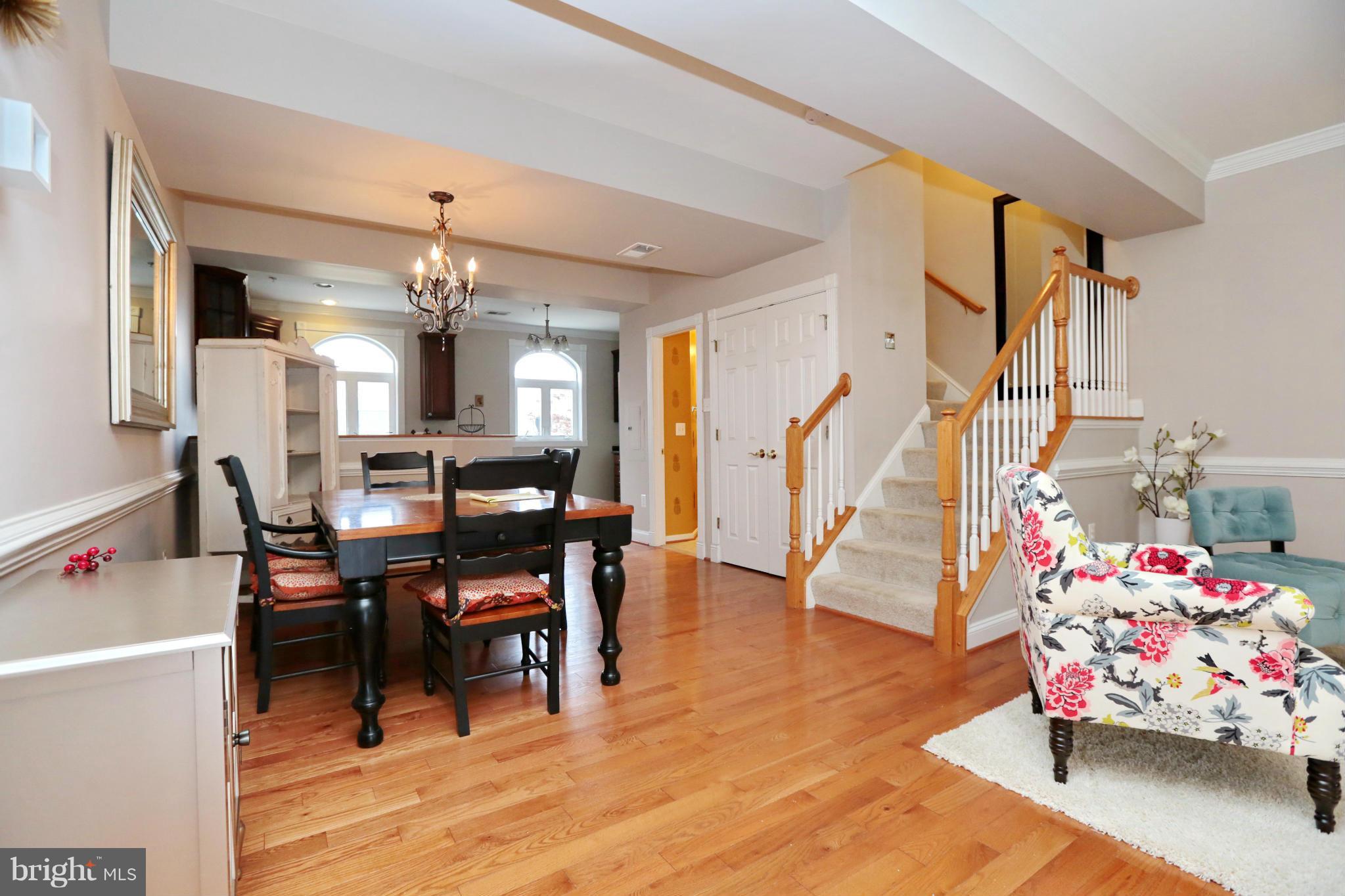 CENTENNIAL COMMONS - Residential Lease