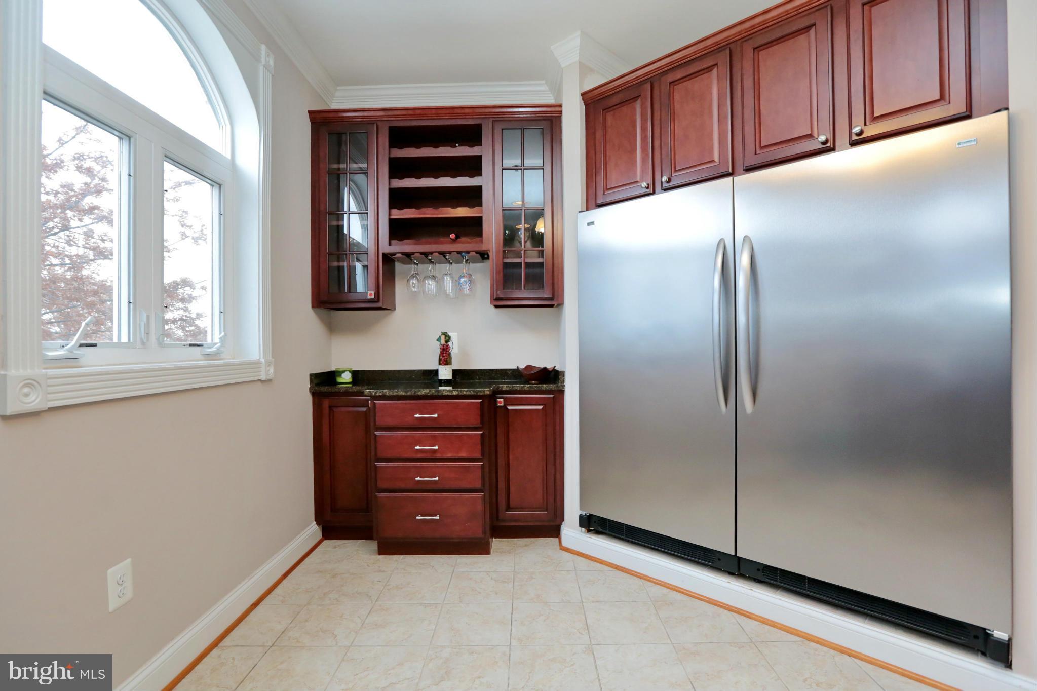 CENTENNIAL COMMONS - Residential Lease