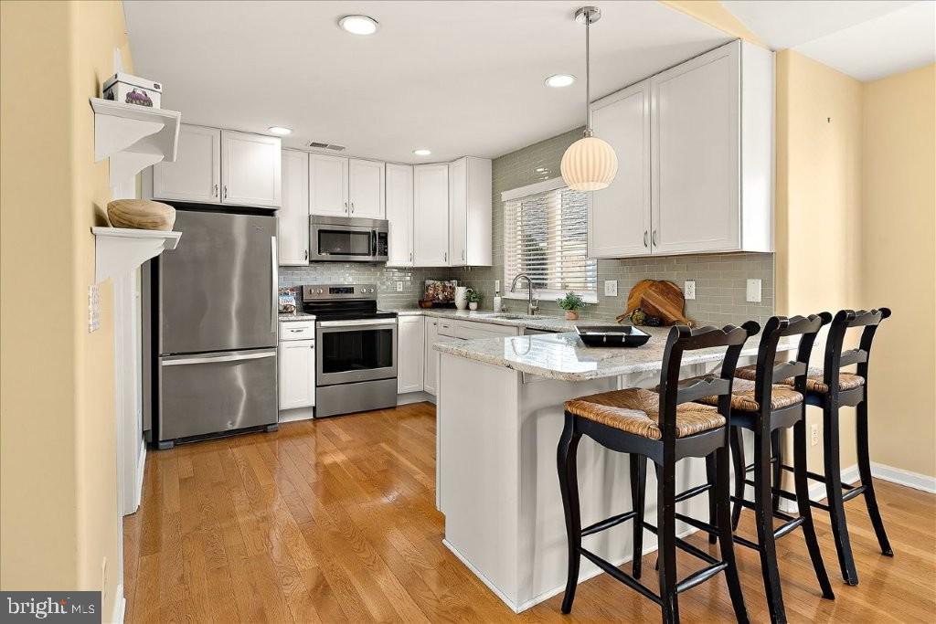 354 PLANTATIONS BOULEVARD