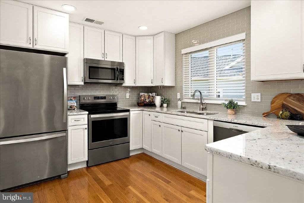 354 PLANTATIONS BOULEVARD