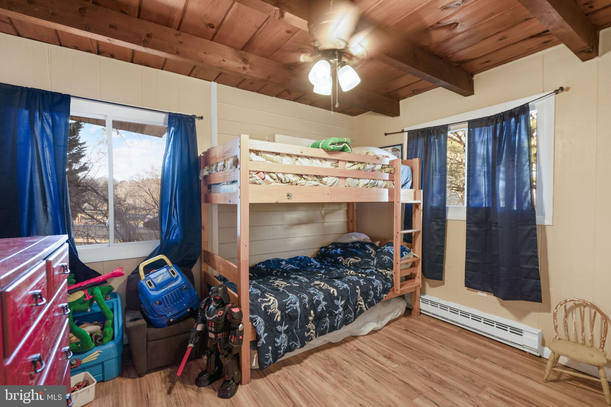 LAKE HOLIDAY ESTATES - Residential