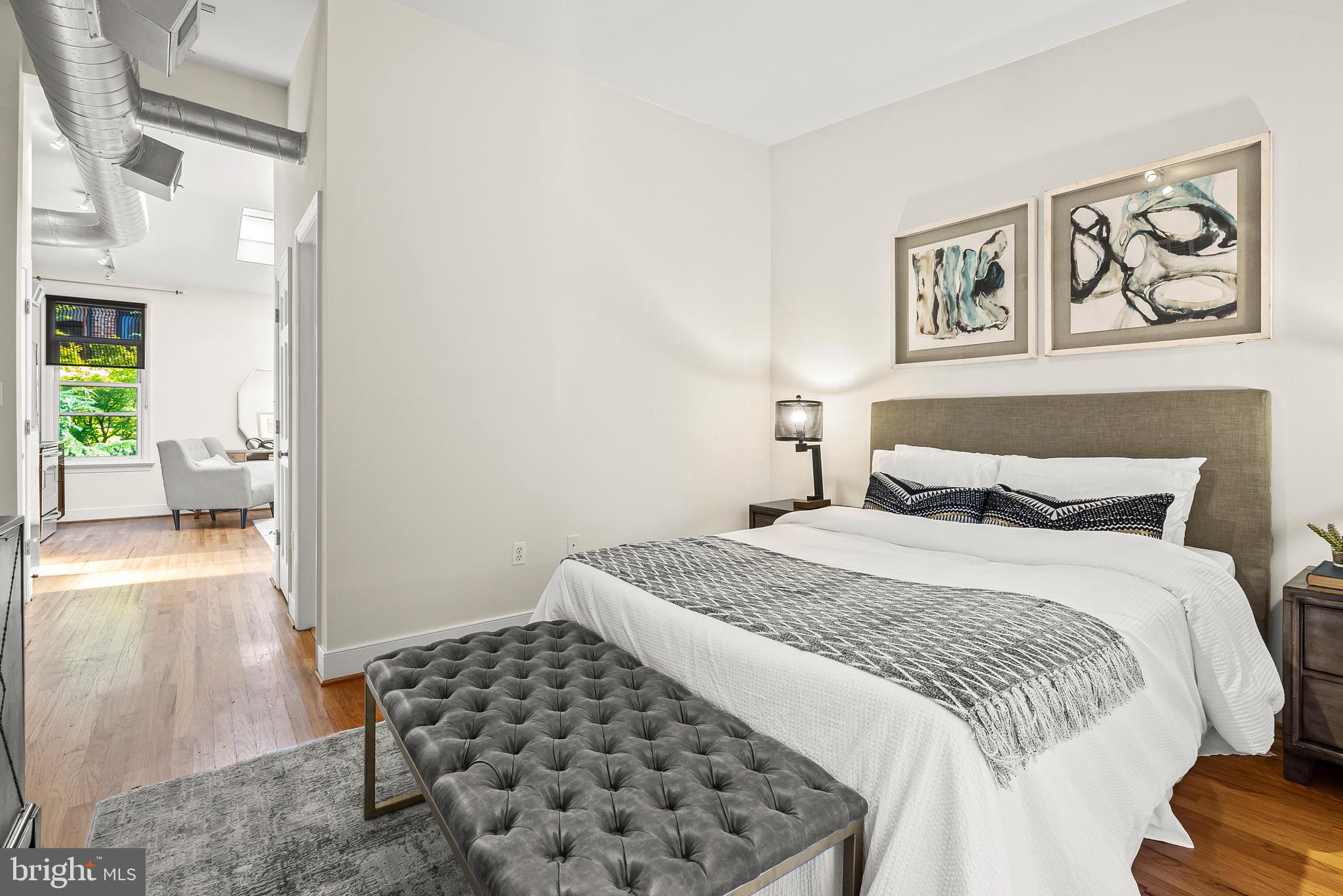 LOGAN CIRCLE - Residential