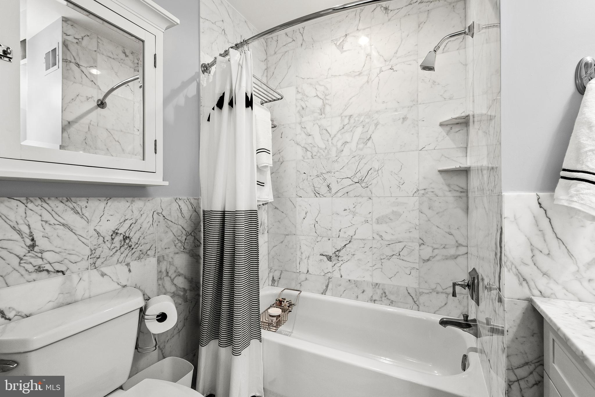 LOGAN CIRCLE - Residential
