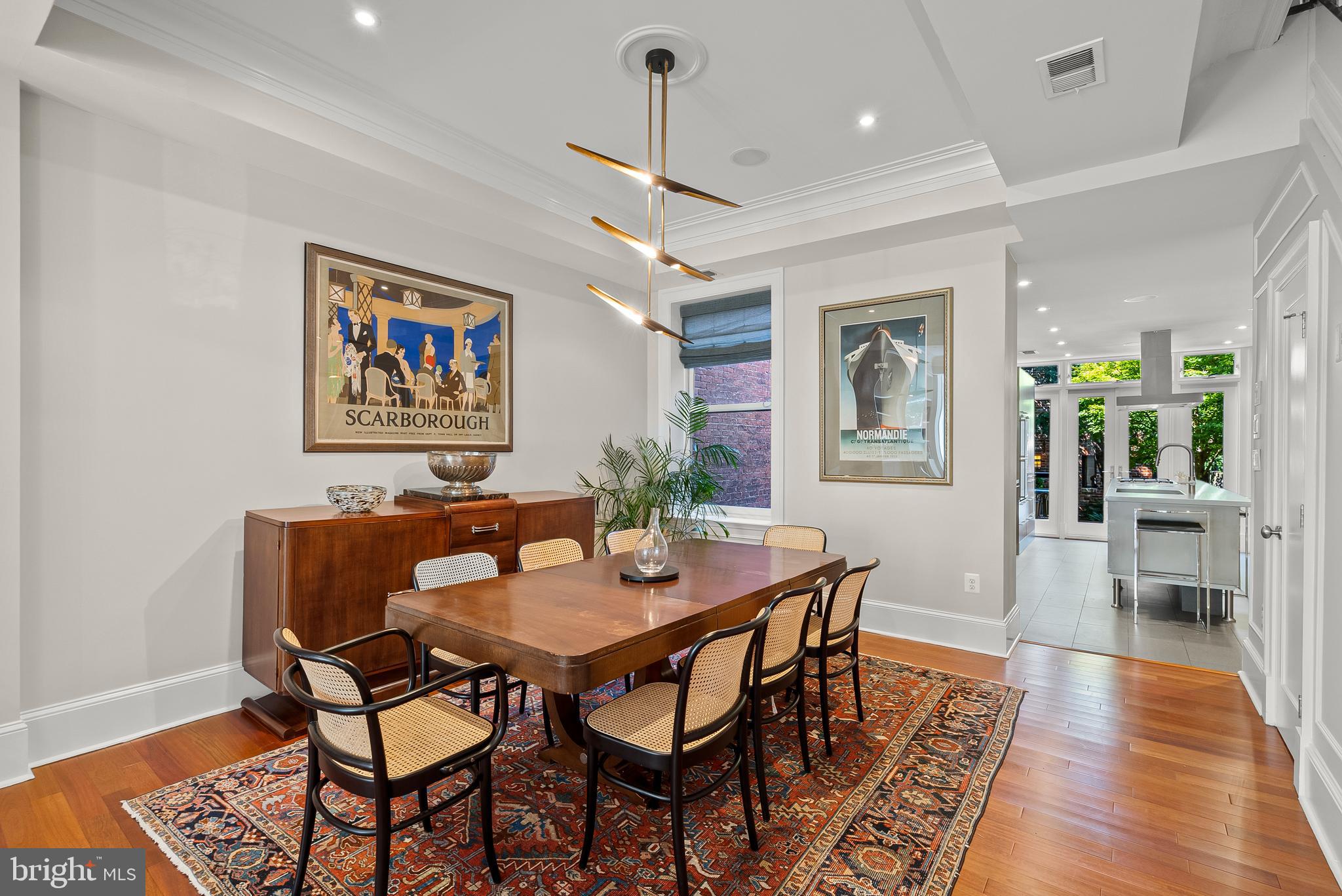 LOGAN CIRCLE - Residential