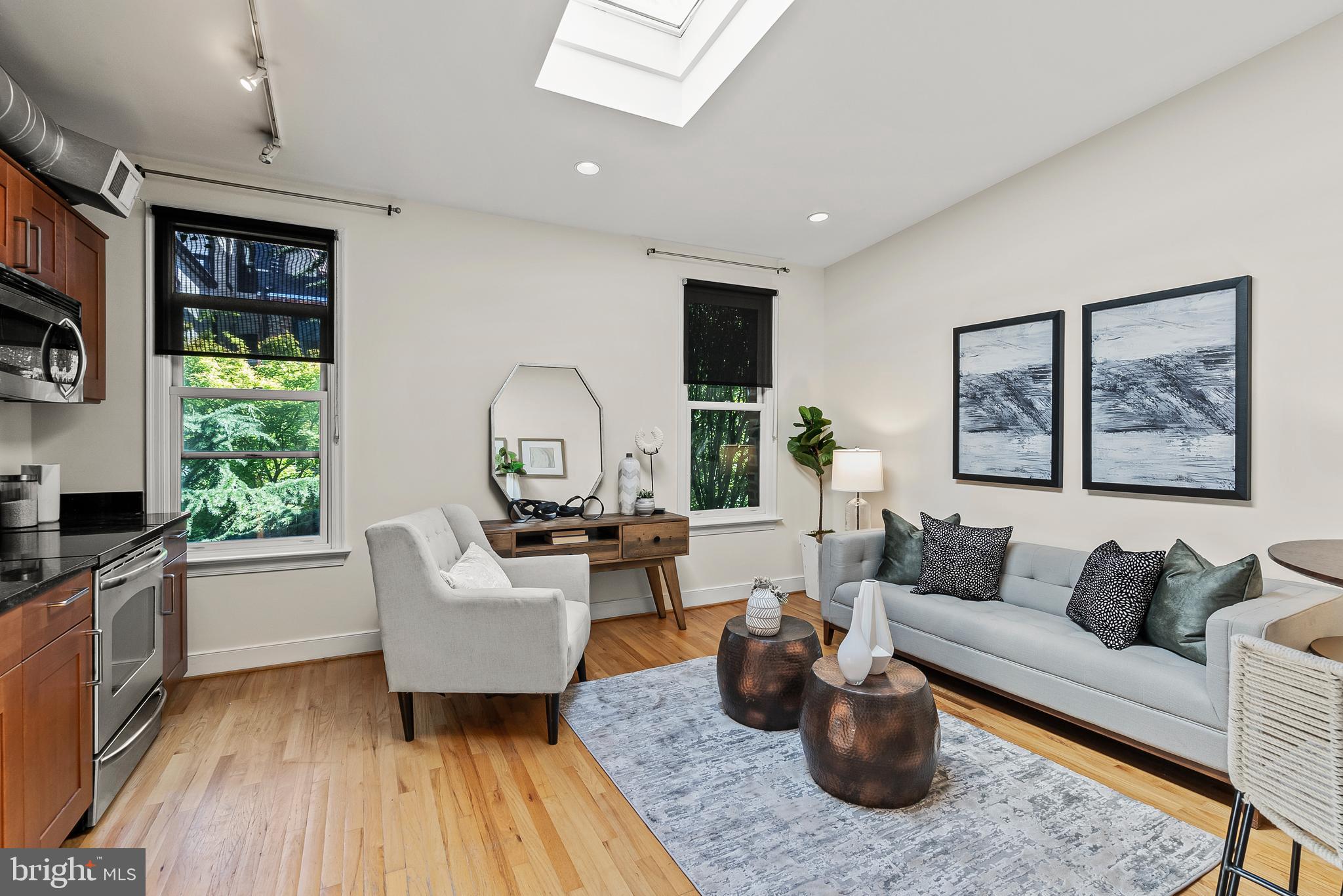 LOGAN CIRCLE - Residential