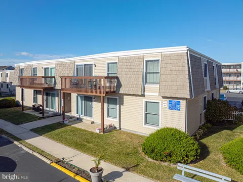423 Lark Lane Unit 102, Ocean City, MD 21842 - MLS#: MDWO2023632
