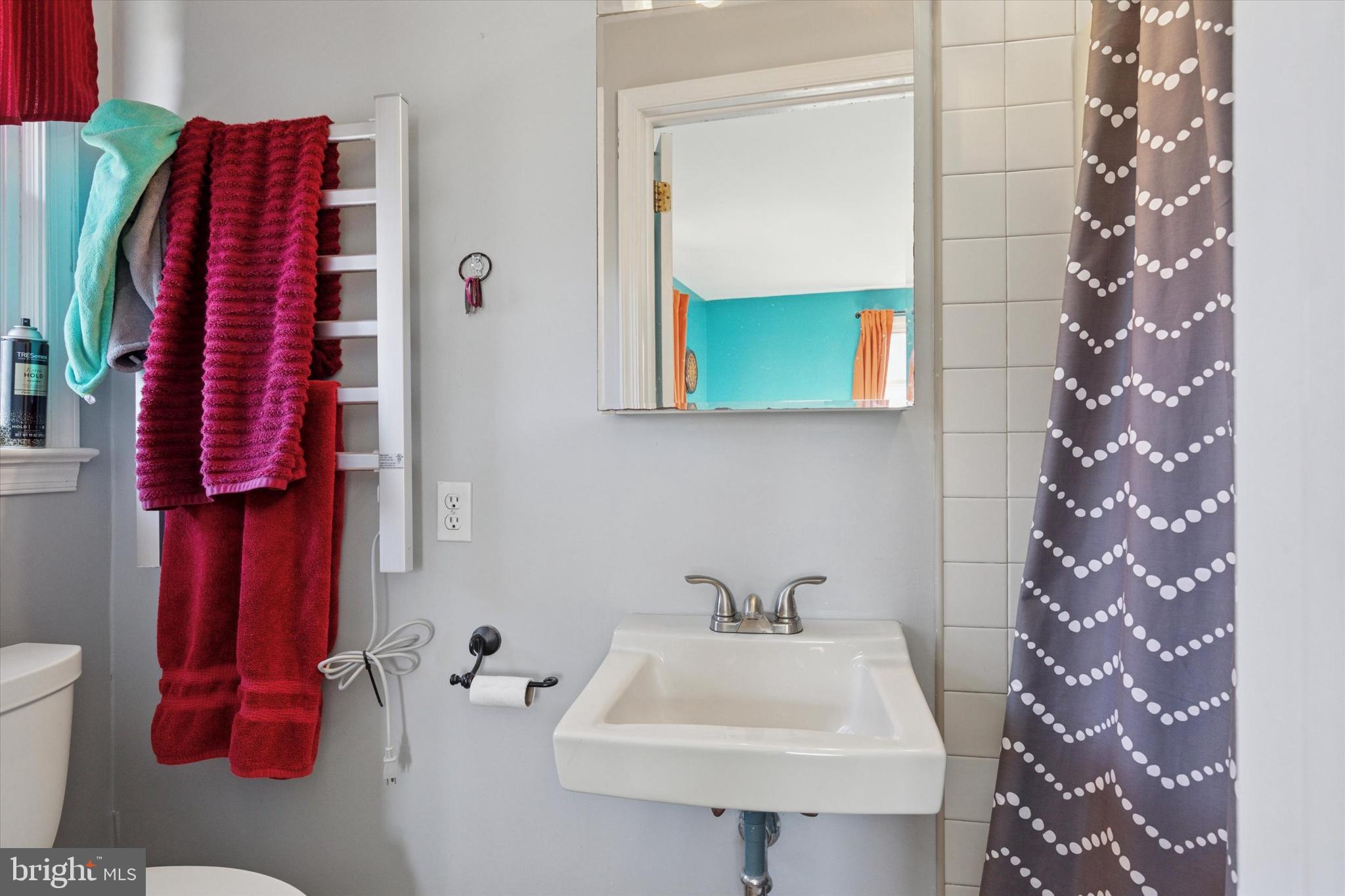 SUNRISE MEADOWS - Residential