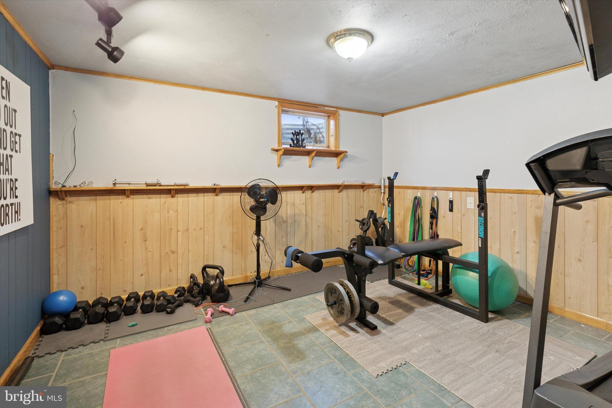 SUNRISE MEADOWS - Residential