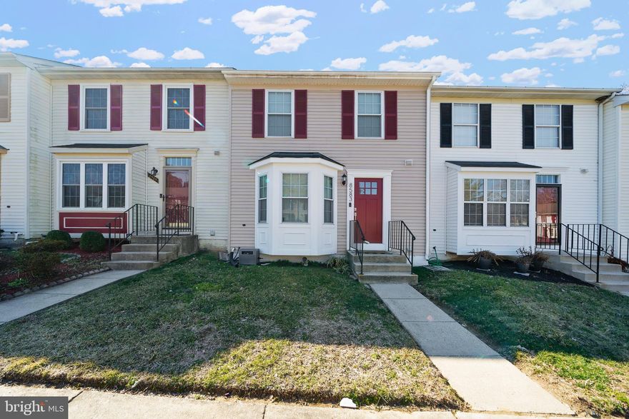 This Townhouse is moving ready. You will love all the wonderful features in this 3 bedroom, 3.5 baths home with a bonus room/den in the basement. This home boost beautiful wood floors. The eat-in kitchen has stainless steel appliances, double sink and lots of cabinets. The upper level has 3 bedrooms that are carpeted. The laundry area is on this level. The walkout basement on the lower level has a spacious family room. There is a bonus room/den with a closet on this level and a full bath. Assigned parking spaces and lots of on street parking. PLEASE follow COVID19 protocol........Everyone previewing the home must wear a mask. ***Owner will have the carpet professionally cleaned.***