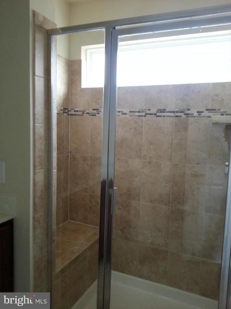 GOOSE CREEK VILLAGE - Residential Lease