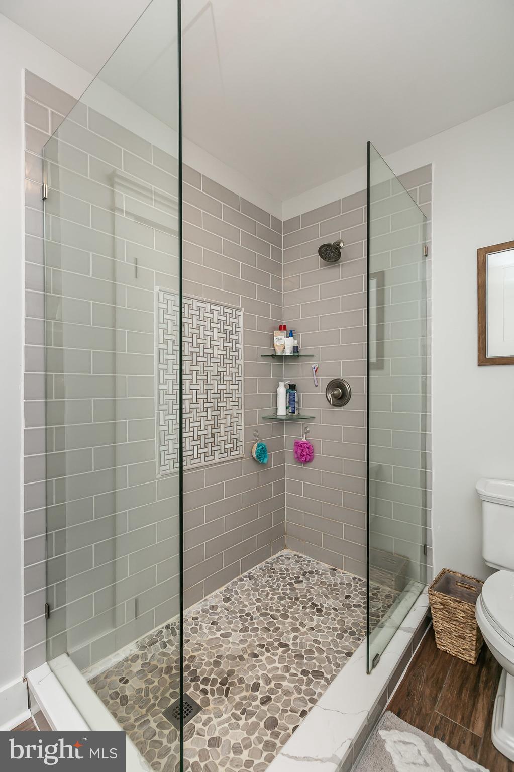 RIVERSIDE - Residential