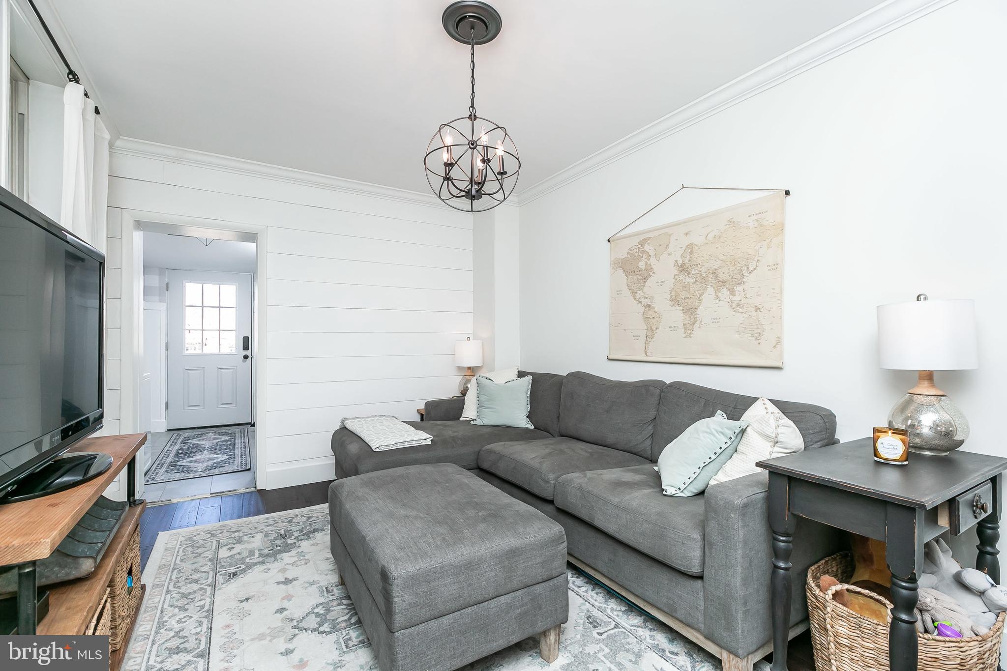 RIVERSIDE - Residential