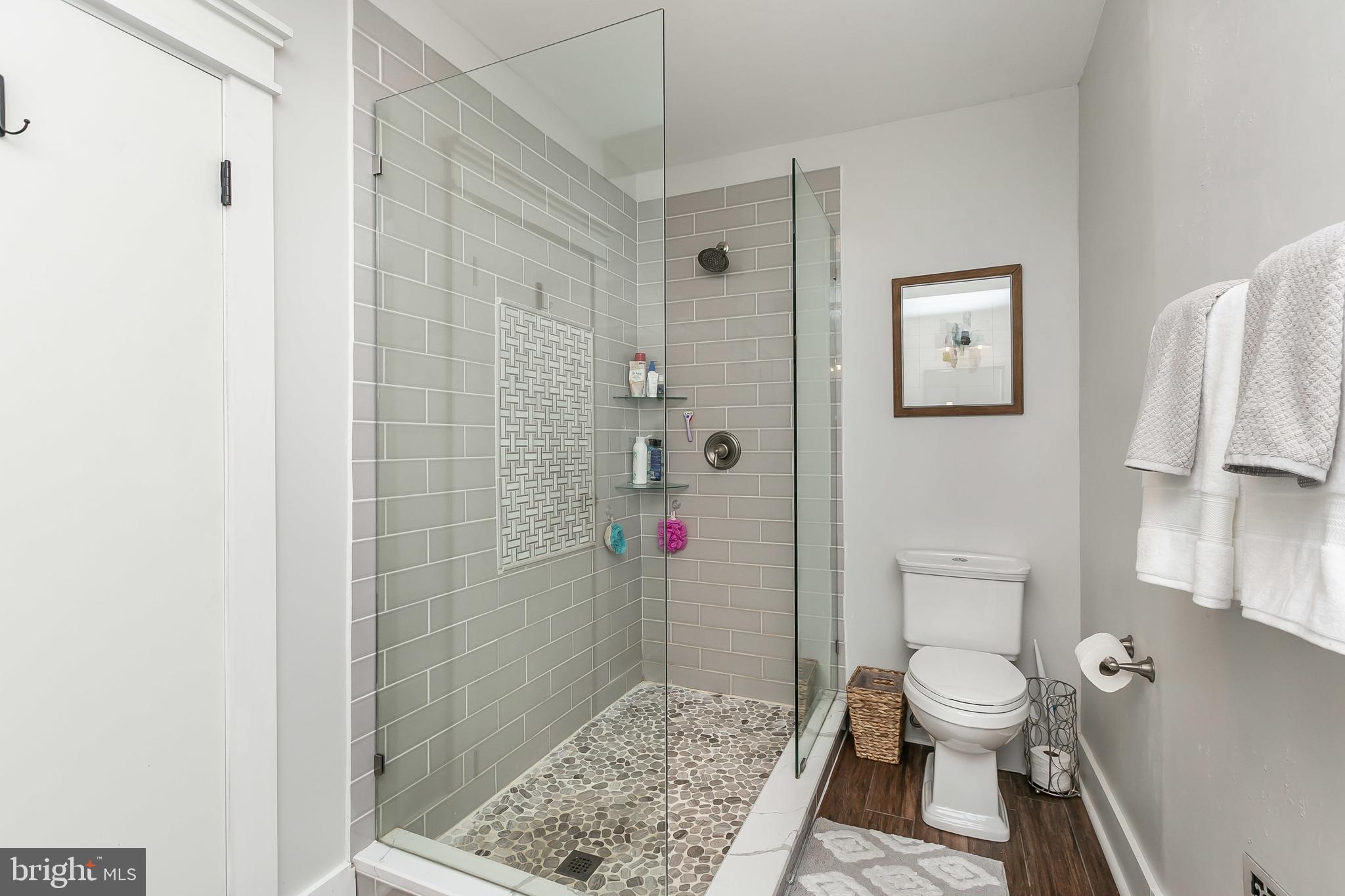 RIVERSIDE - Residential