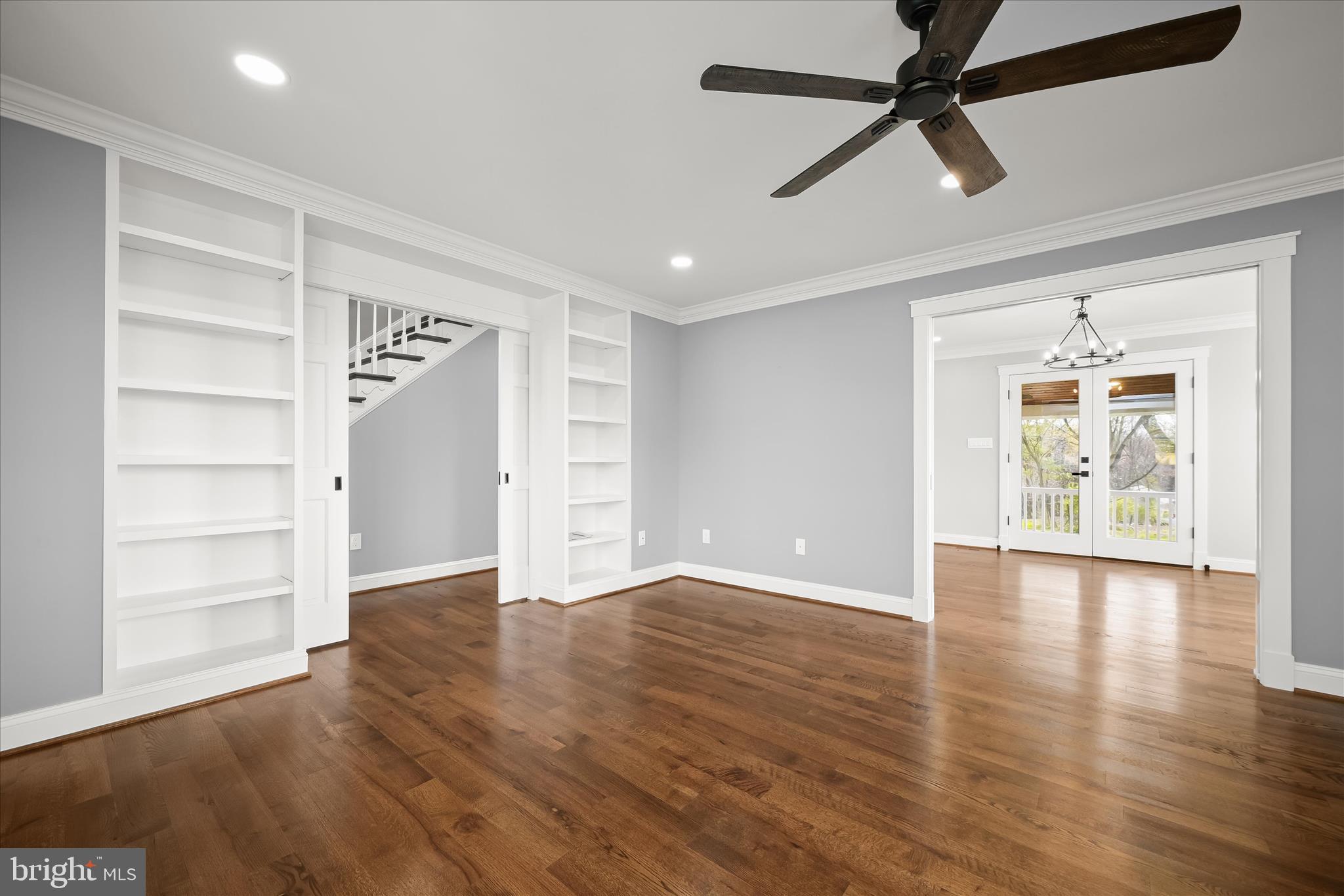 CLARKSBURG OUTSIDE - Residential