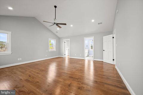 Tiny photo for 21611 Slidell Road, BOYDS, MD 20841 (MLS # MDMC2223902)