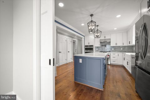 Tiny photo for 21611 Slidell Road, BOYDS, MD 20841 (MLS # MDMC2223902)