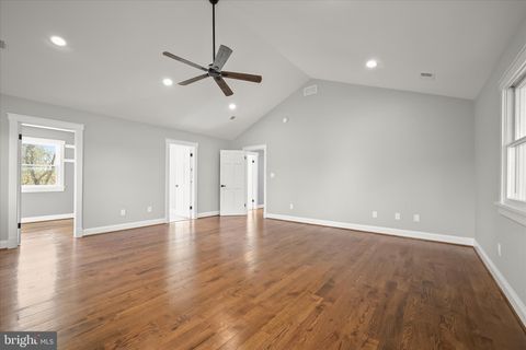 Tiny photo for 21611 Slidell Road, BOYDS, MD 20841 (MLS # MDMC2223902)