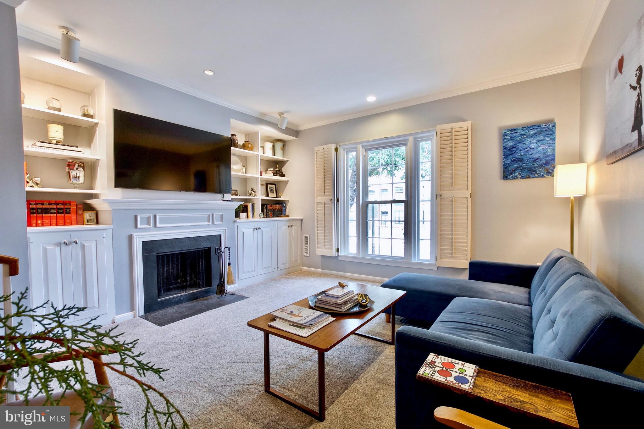 WATERGATE OF ALEXANDRIA - Residential