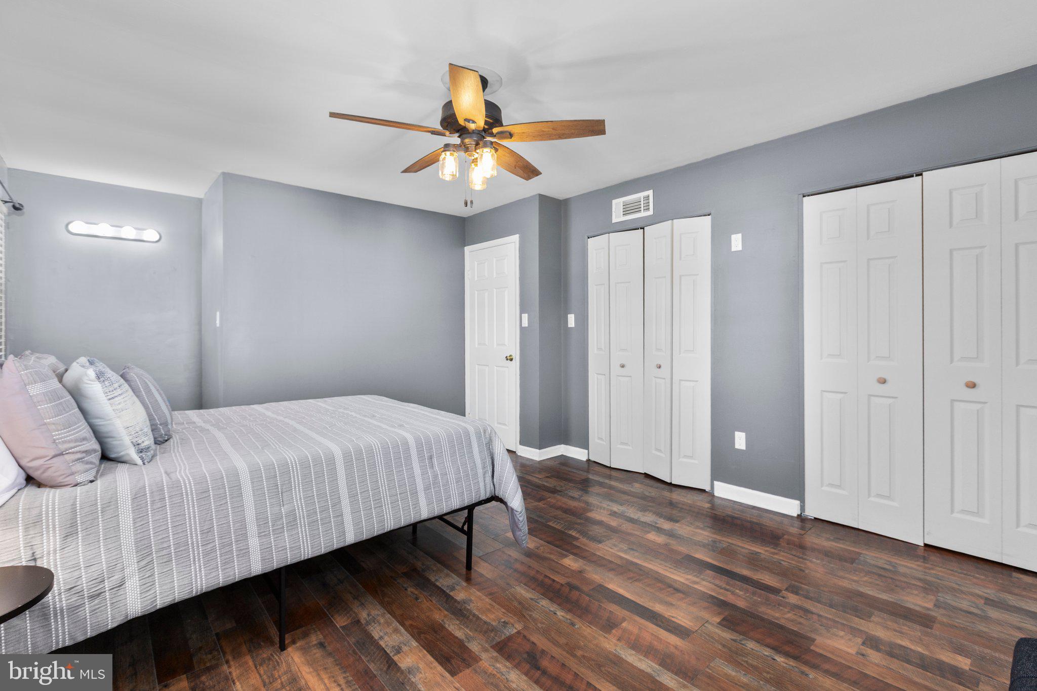 DALE CITY - Residential