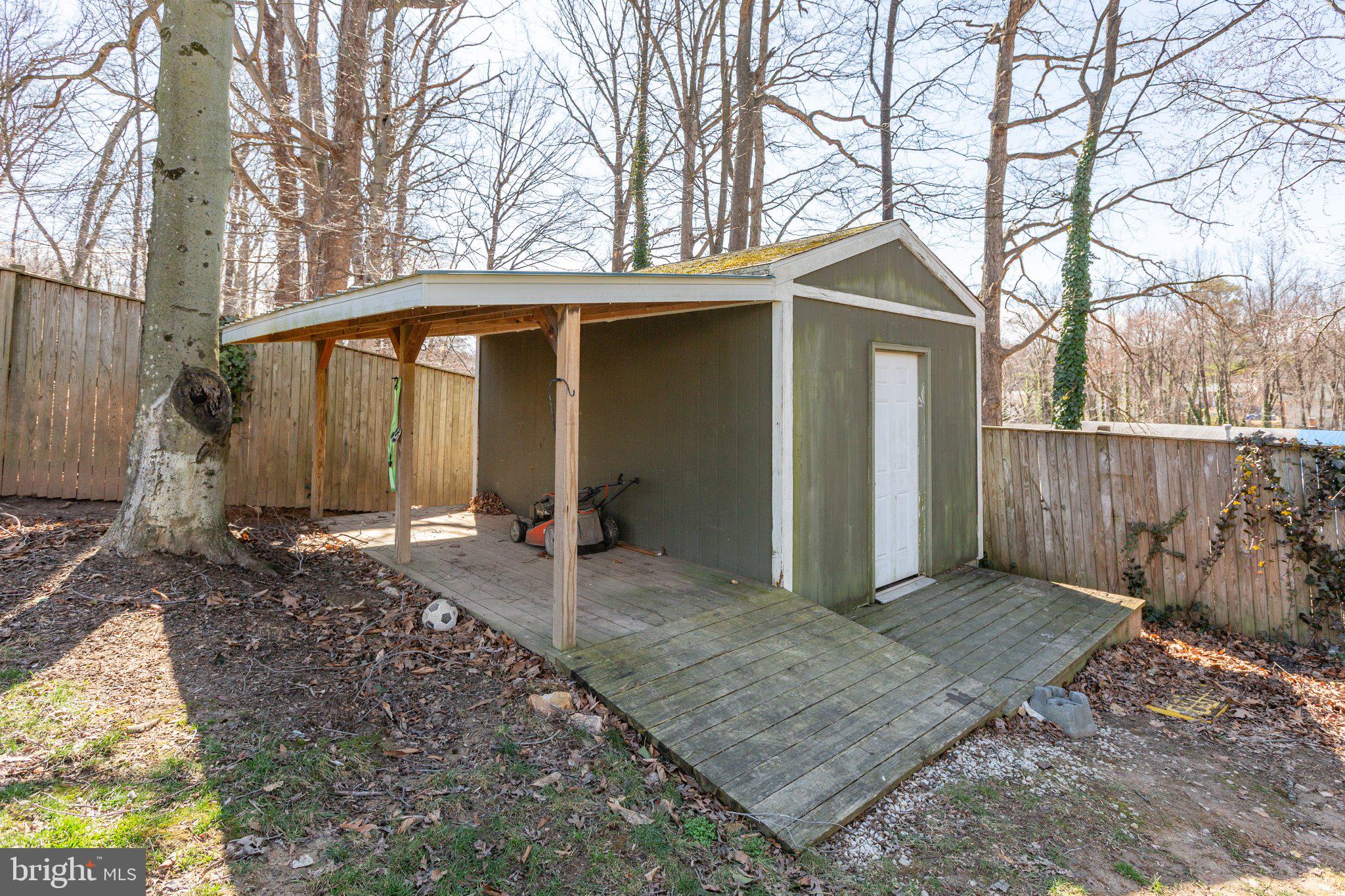 DALE CITY - Residential