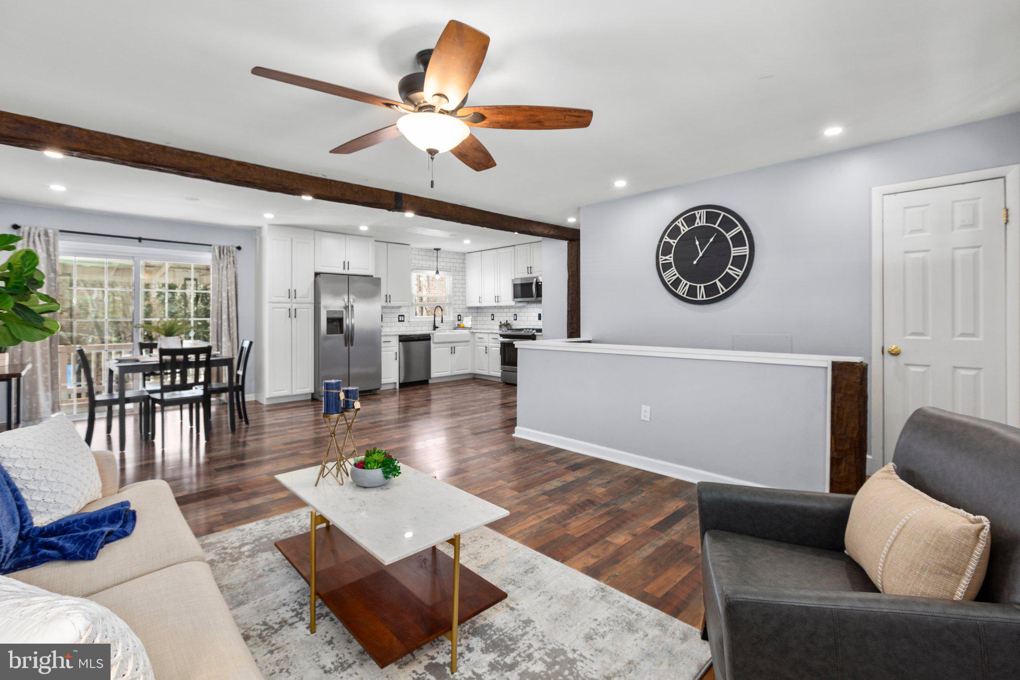 DALE CITY - Residential