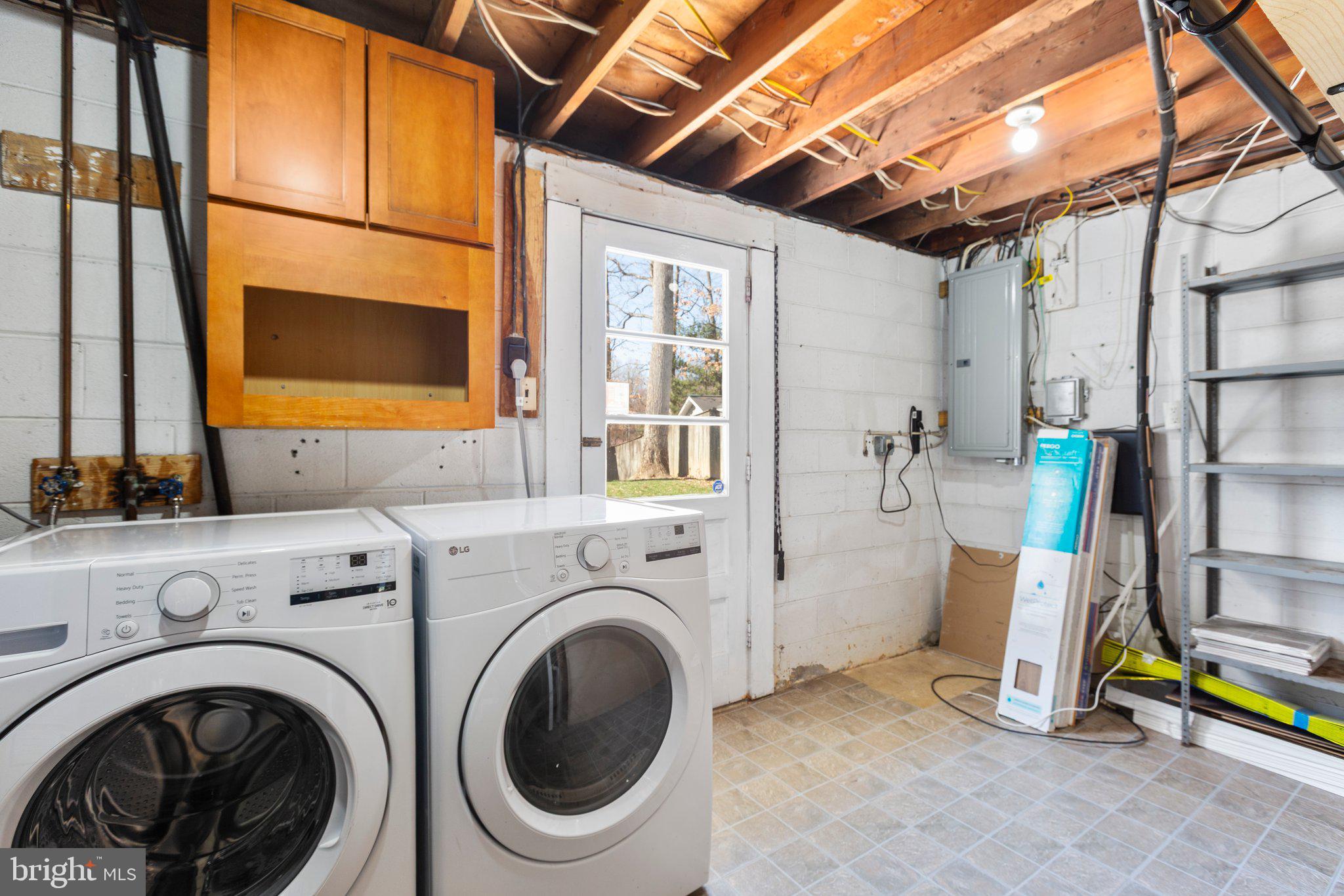 DALE CITY - Residential