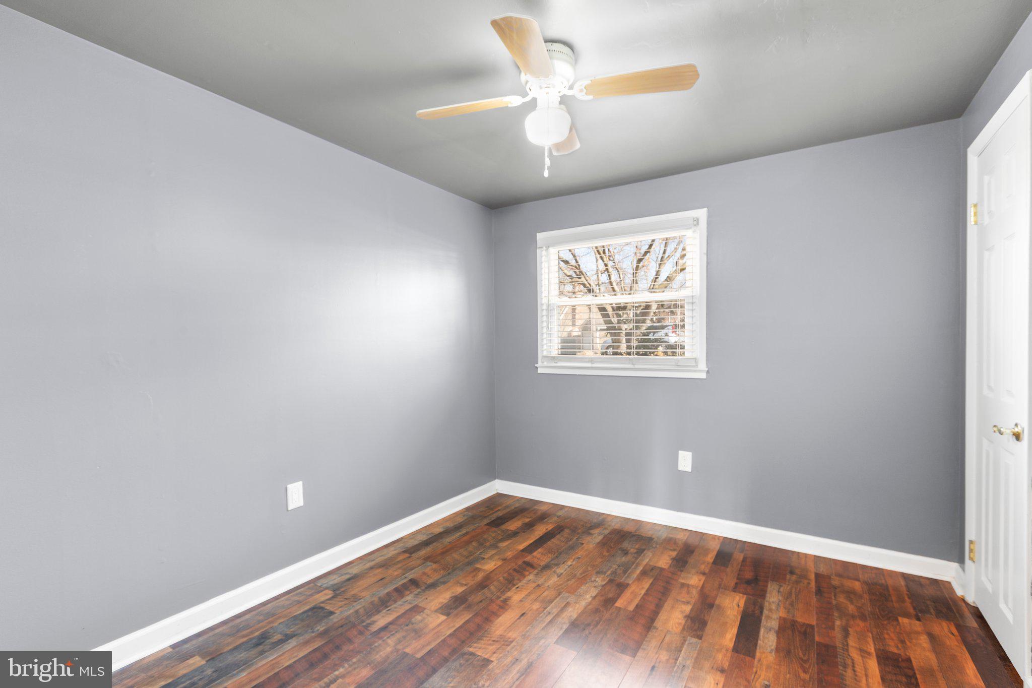 DALE CITY - Residential