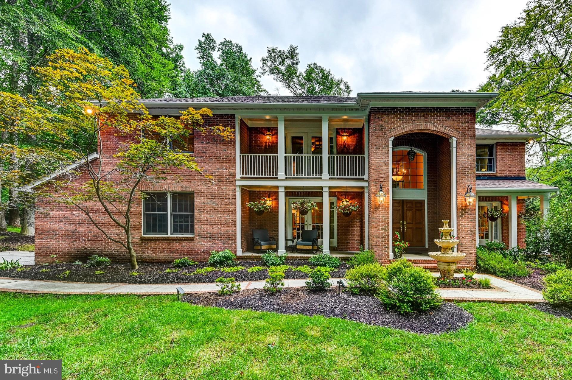 2307 SHADED BROOK DRIVE