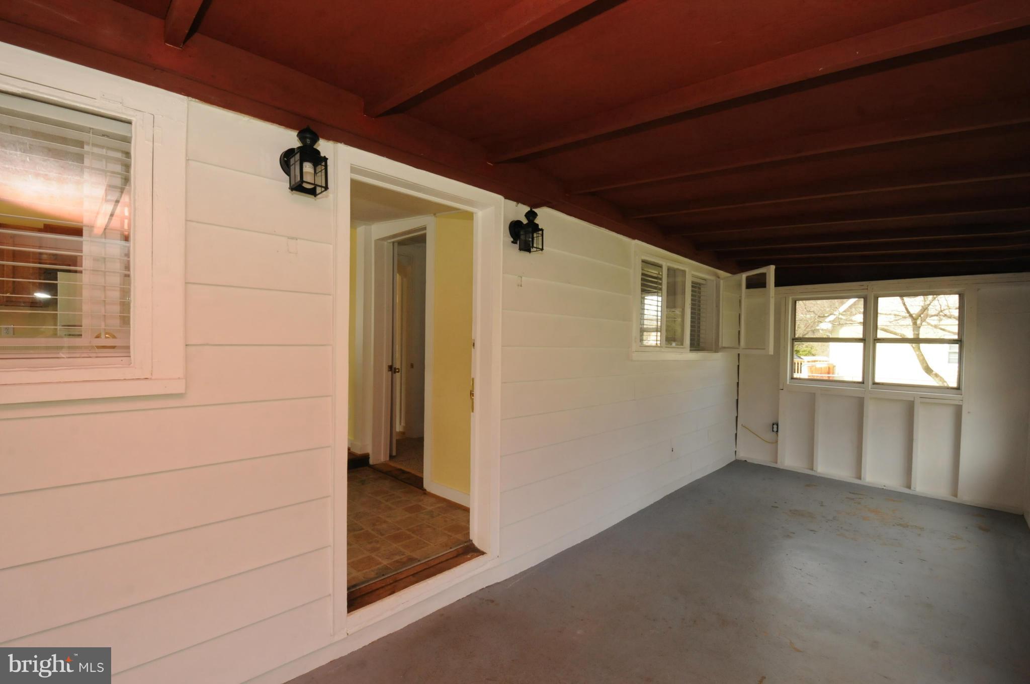 PAEONIAN SPRINGS - Residential