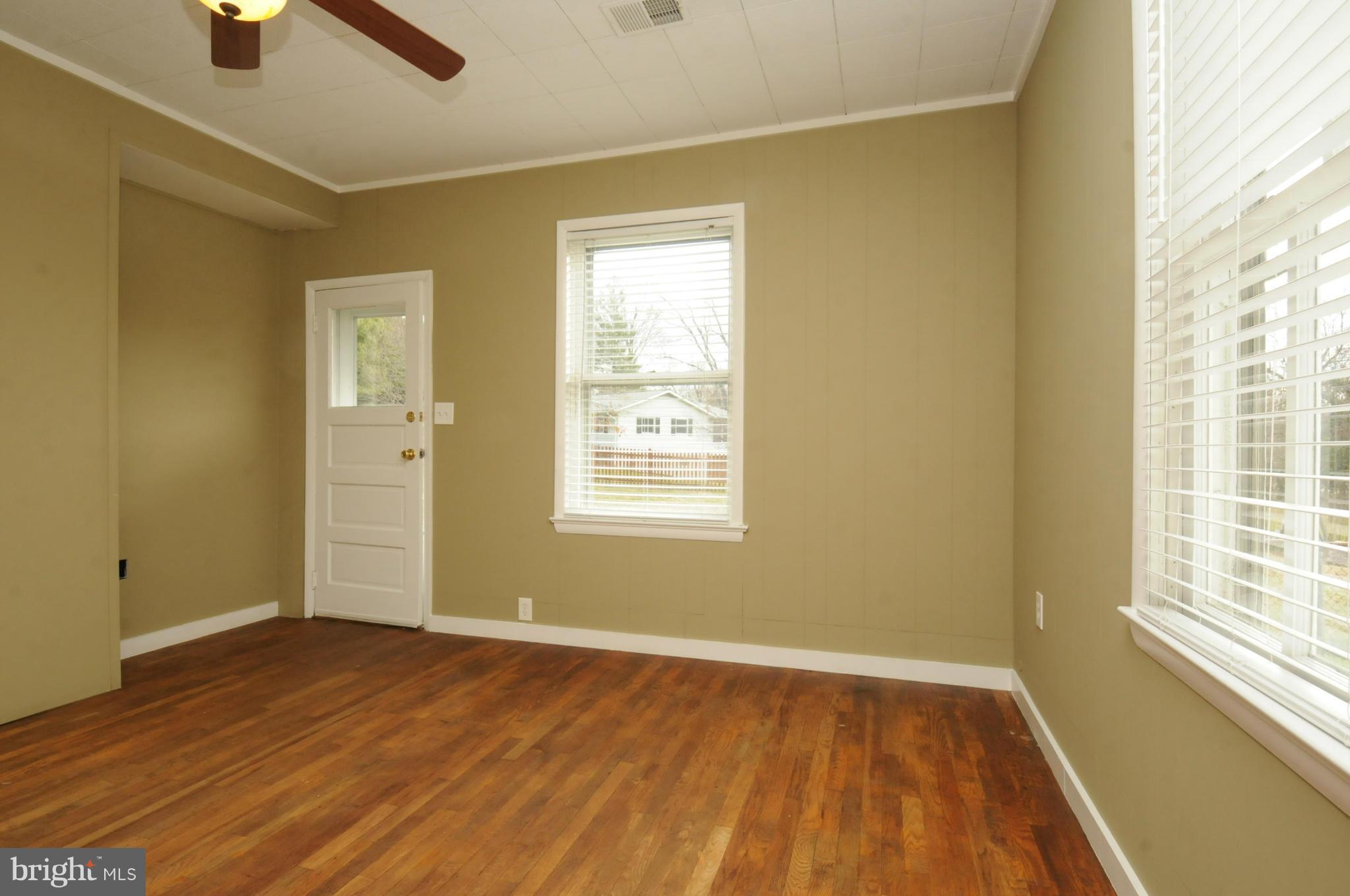 PAEONIAN SPRINGS - Residential