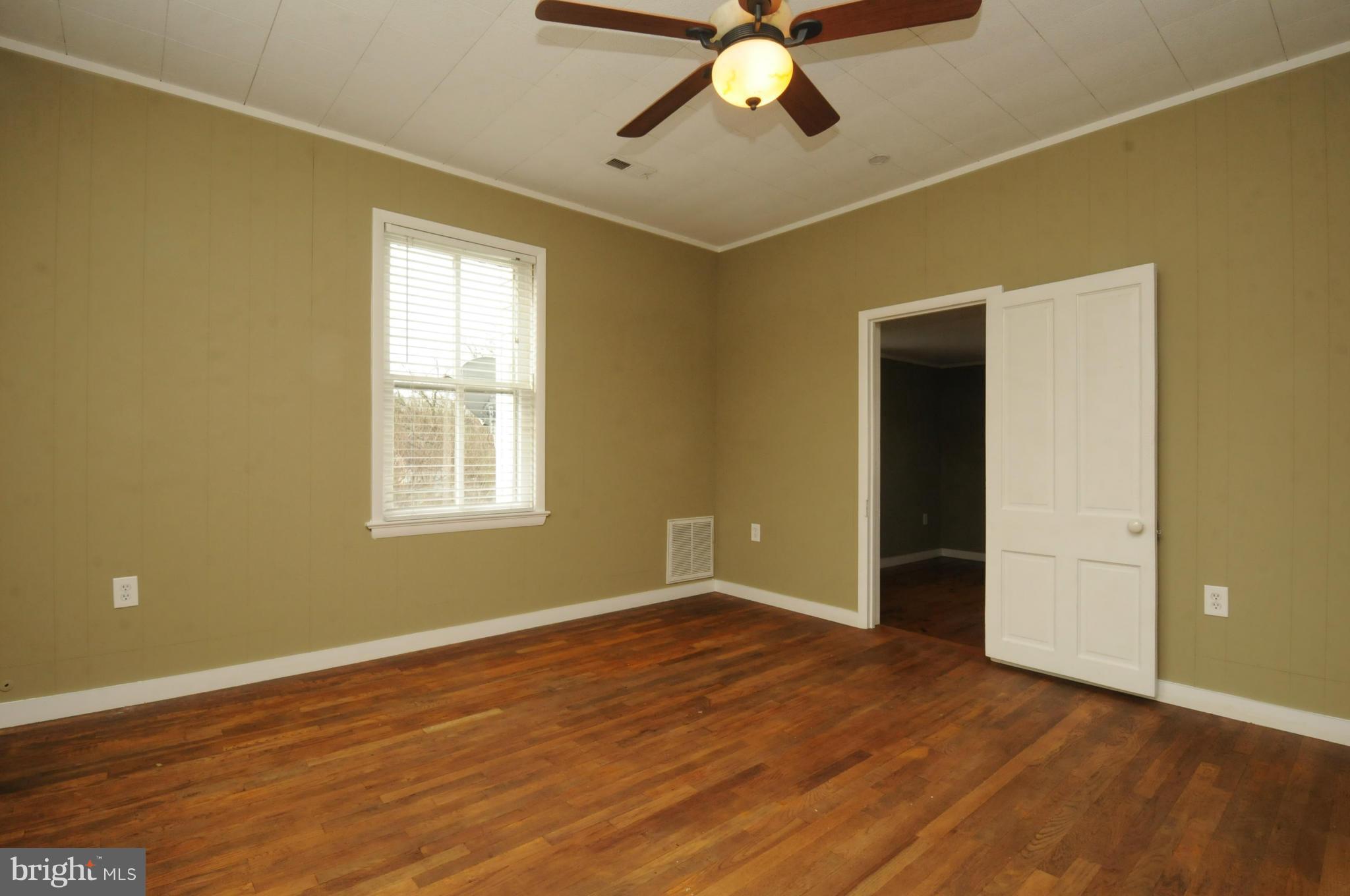 PAEONIAN SPRINGS - Residential