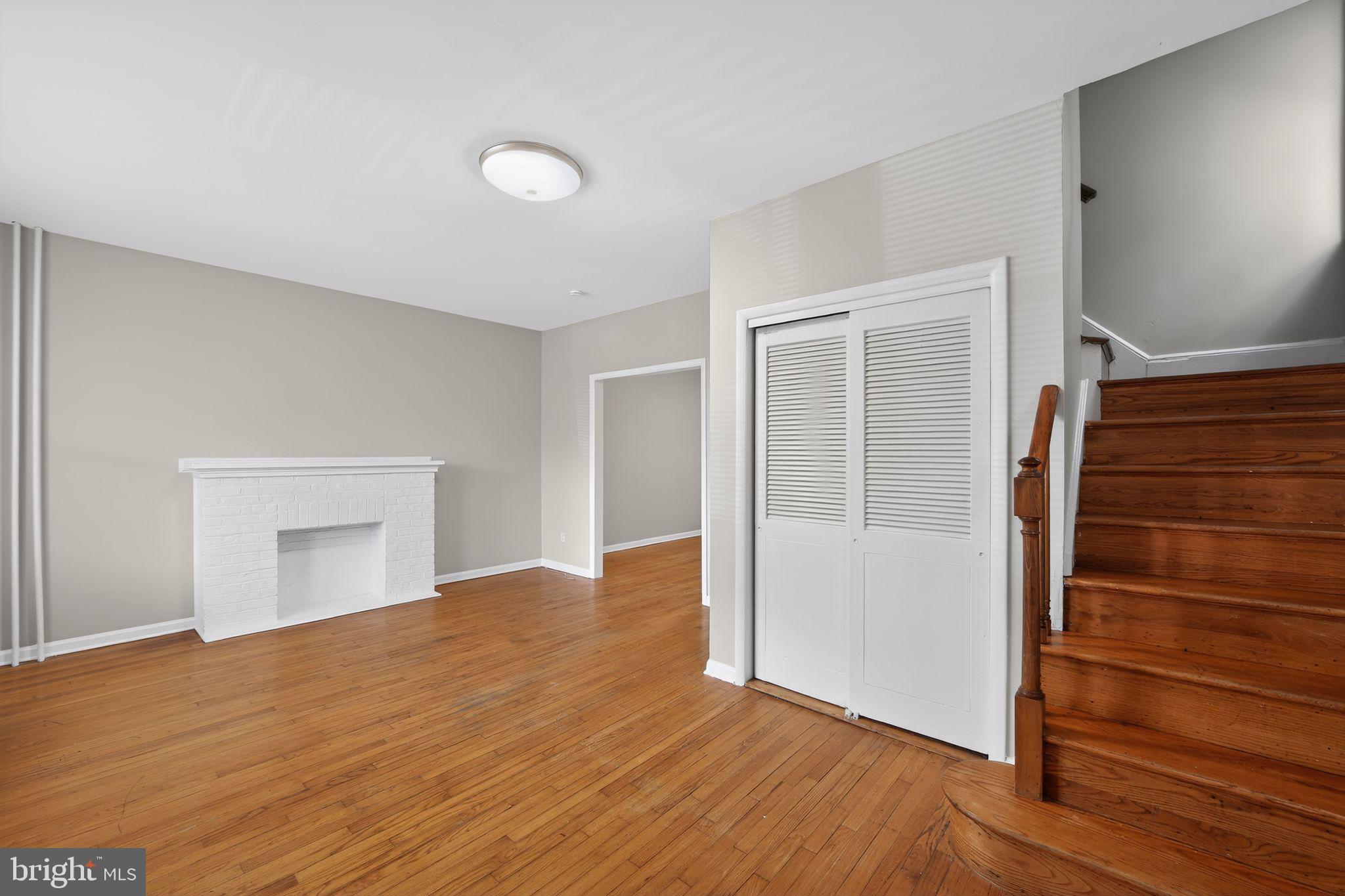 2707 N WASHINGTON STREET