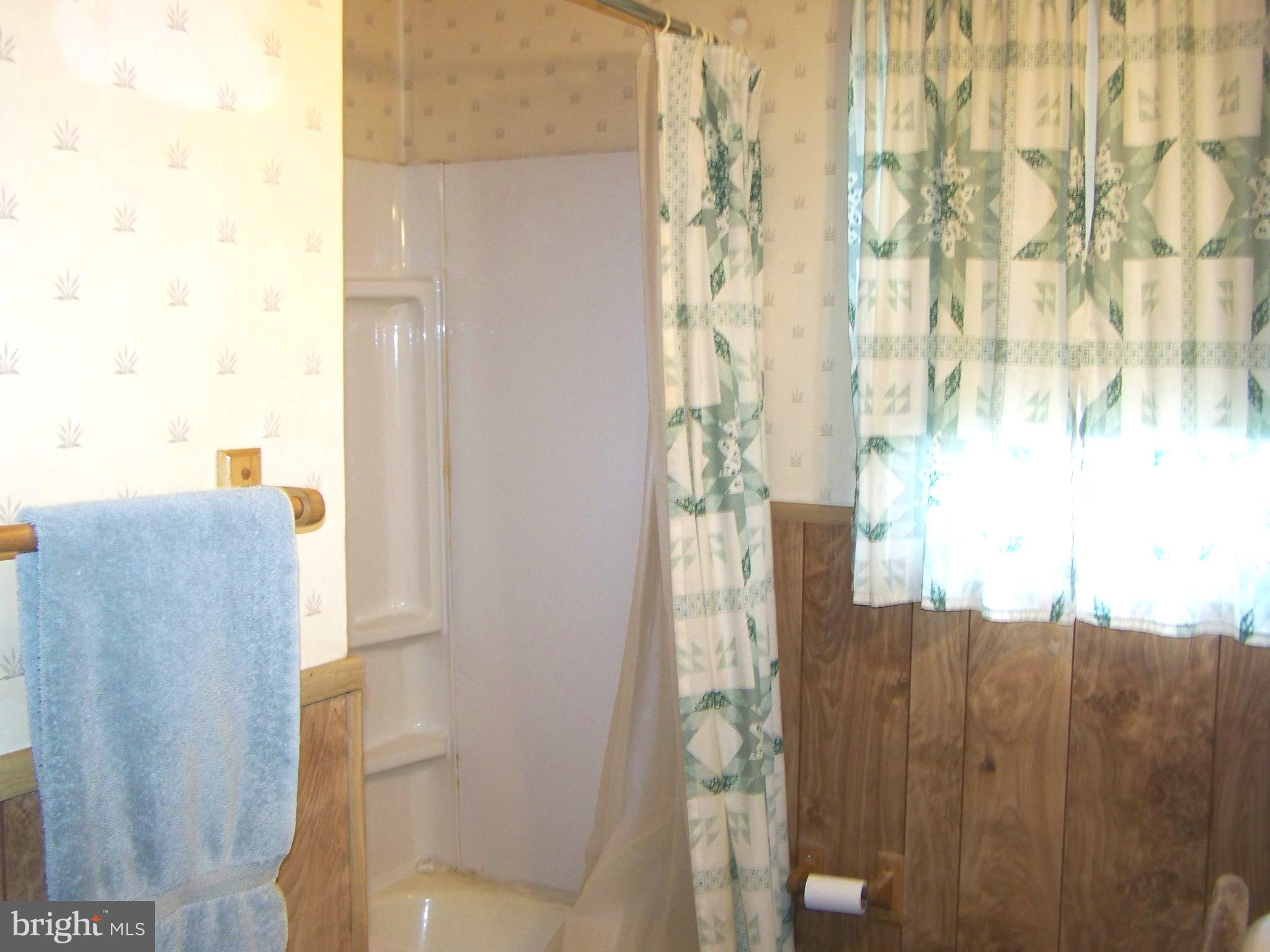 BACK RIVER HIGHLANDS - Residential