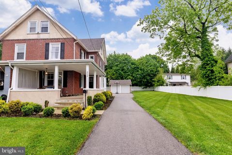 262 POPLAR AVENUE DEVON PA 19333