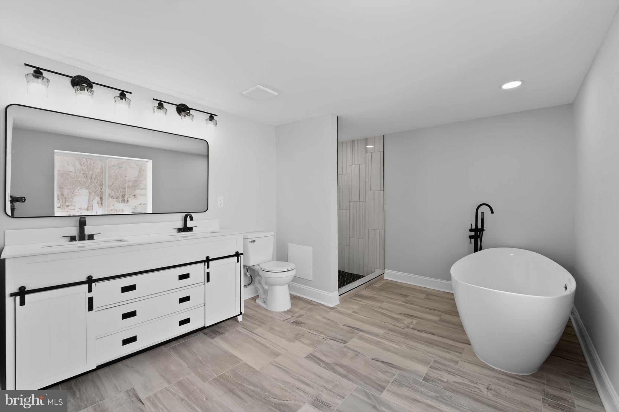 HAMILTON HEIGHTS - Residential