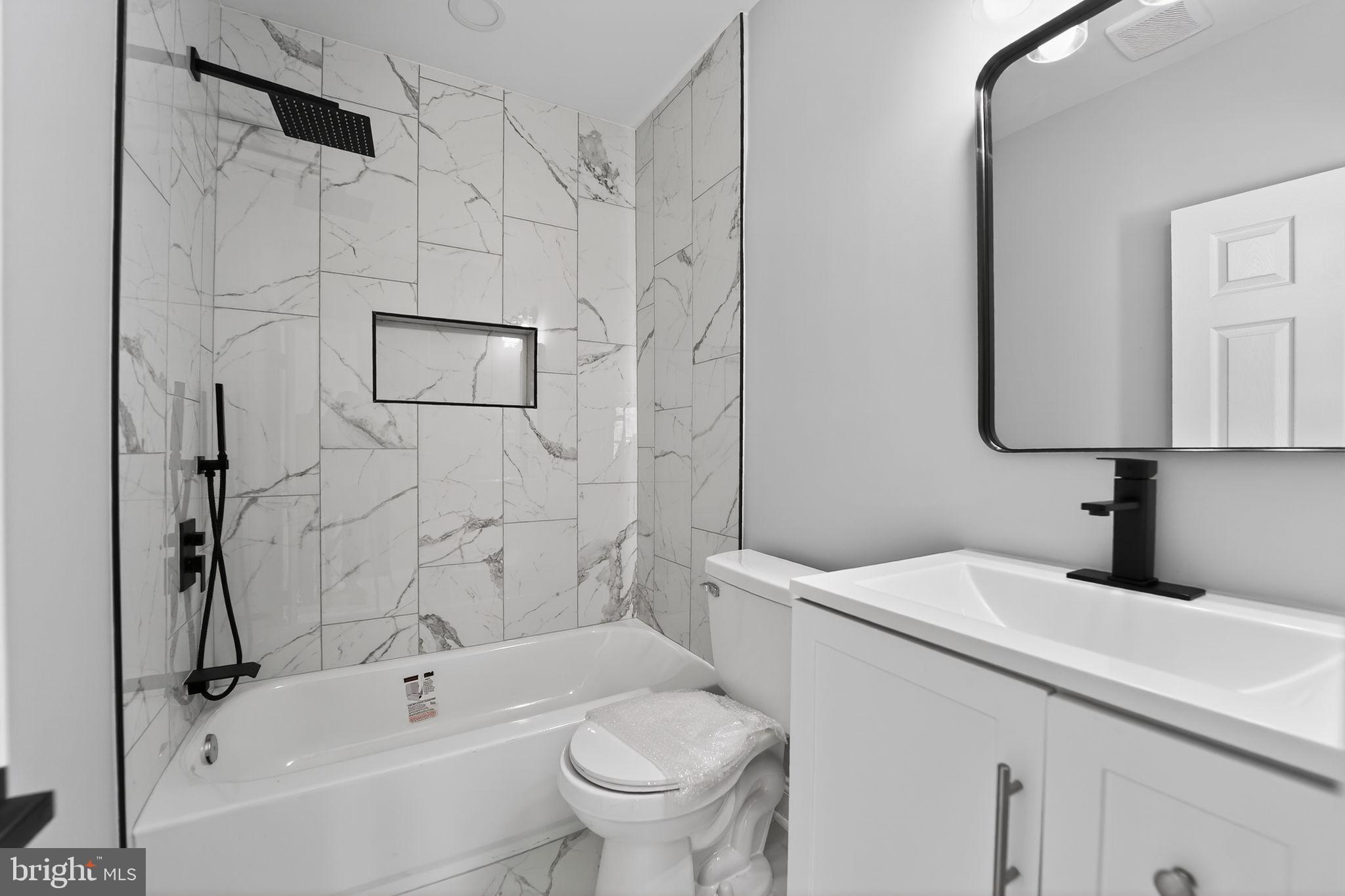 HAMILTON HEIGHTS - Residential