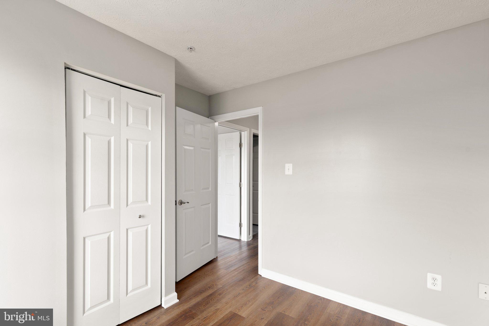 IRWINS CHOICE - Residential Lease