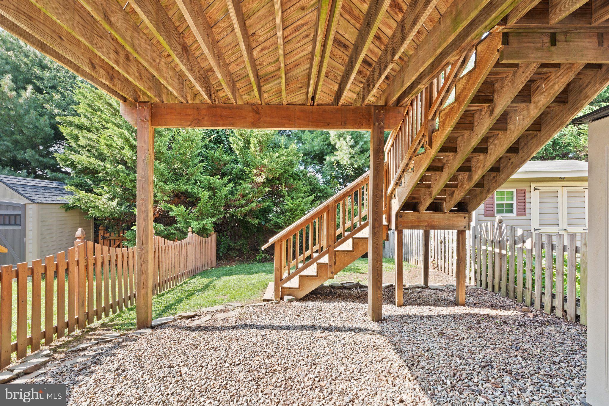 IRWINS CHOICE - Residential Lease