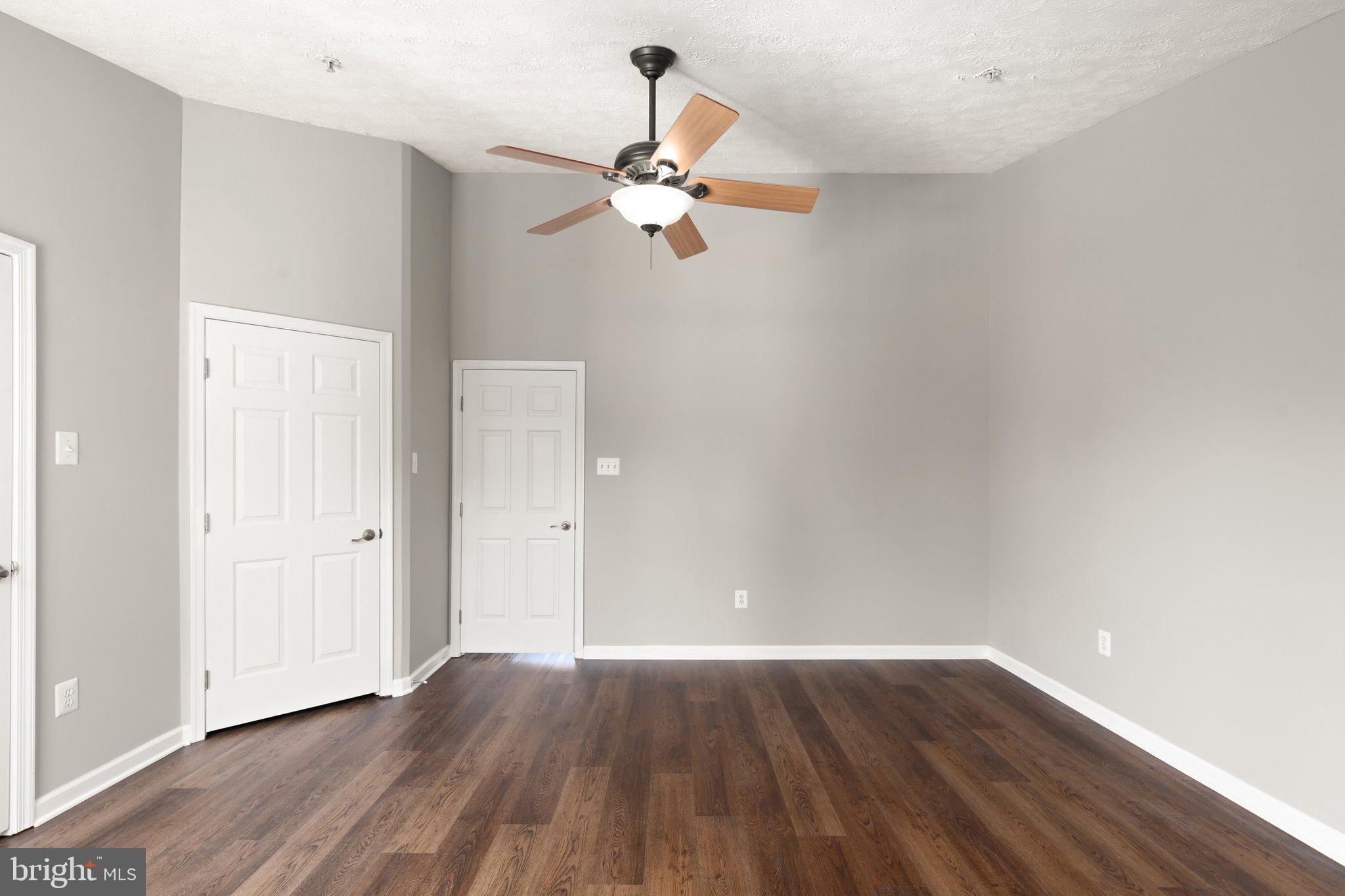 IRWINS CHOICE - Residential Lease