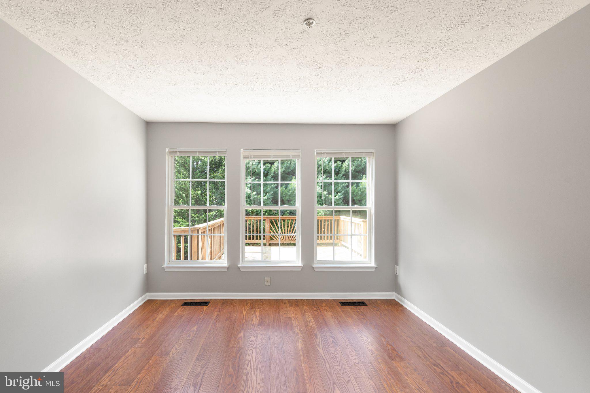 IRWINS CHOICE - Residential Lease