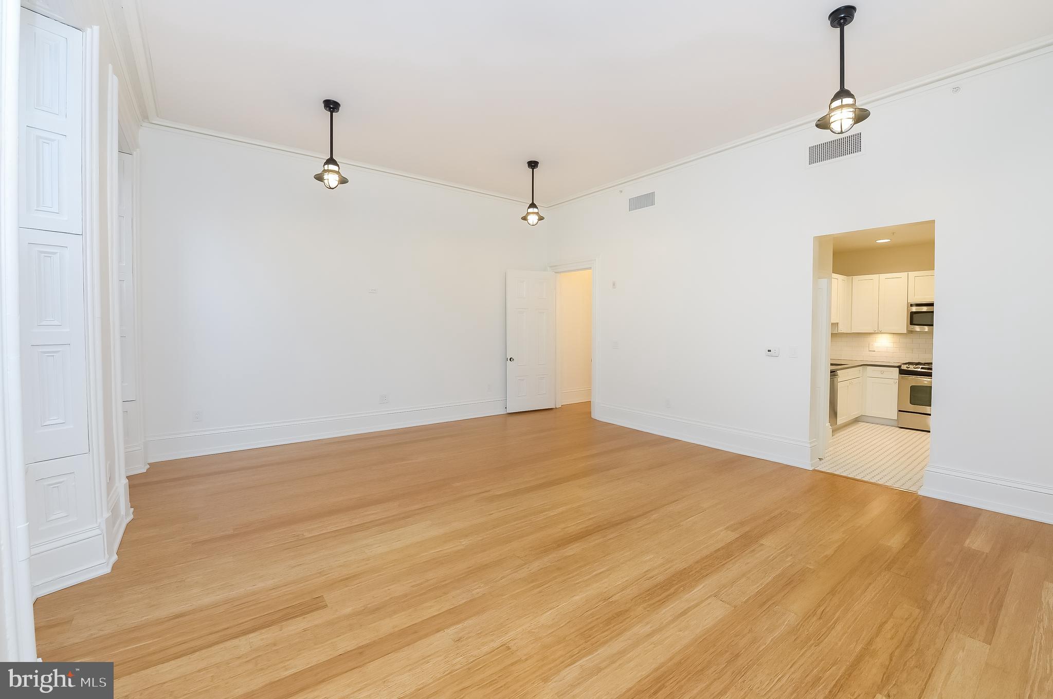 RITTENHOUSE SQUARE - Residential Lease