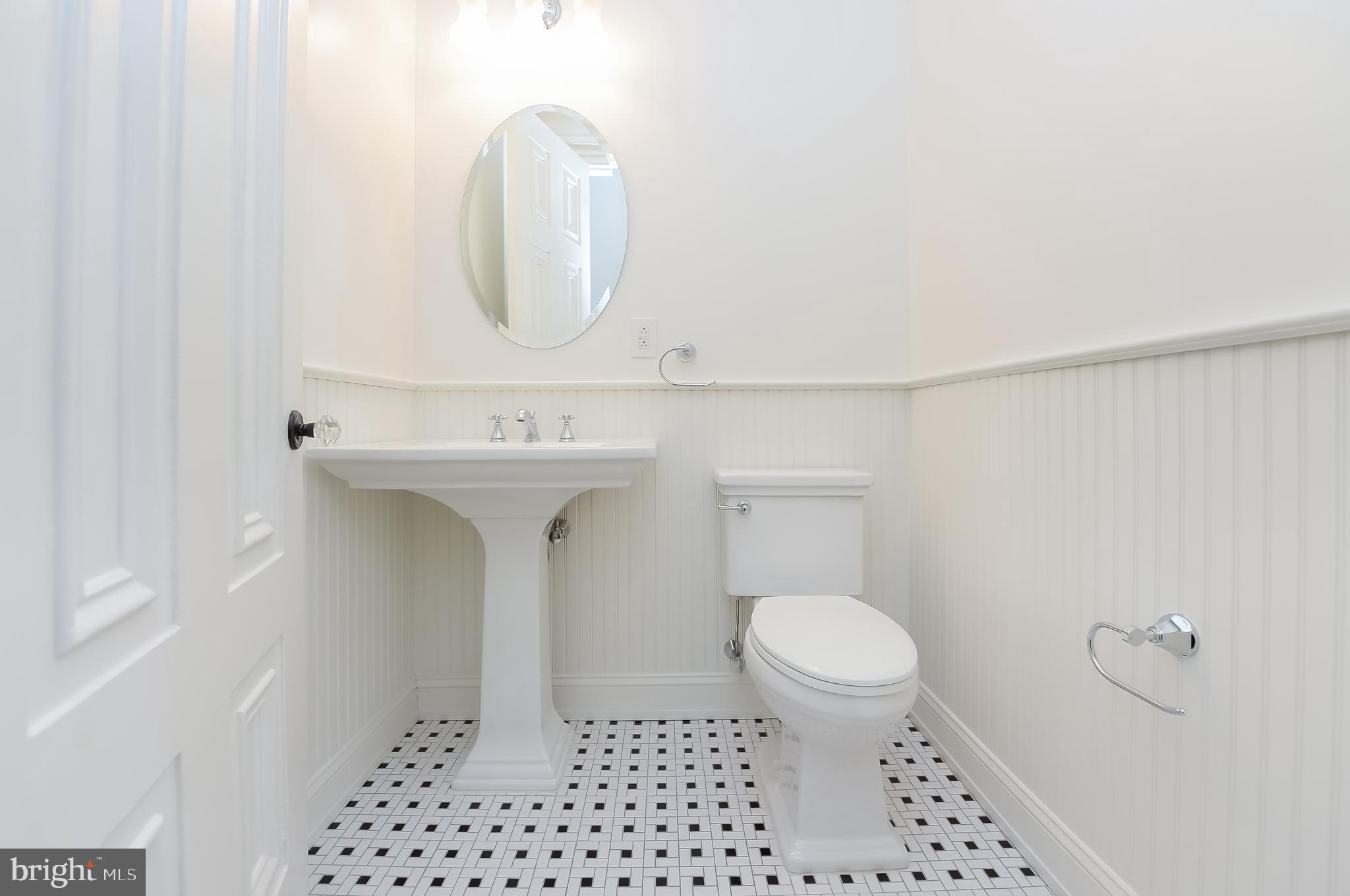 RITTENHOUSE SQUARE - Residential Lease