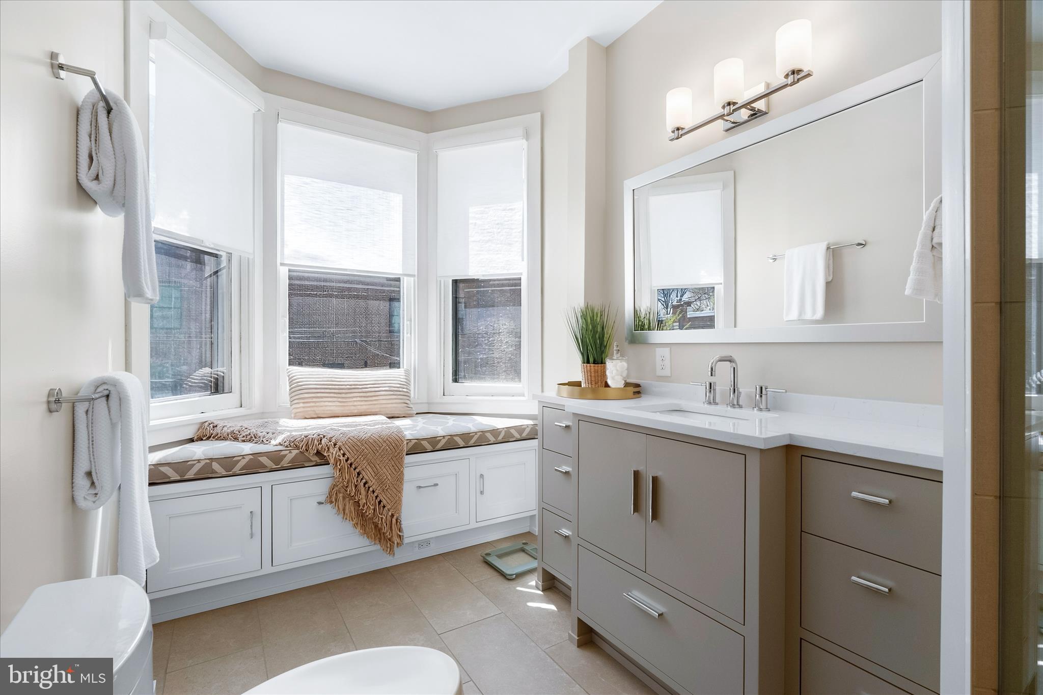 DOWNTOWN FREDERICK - Residential