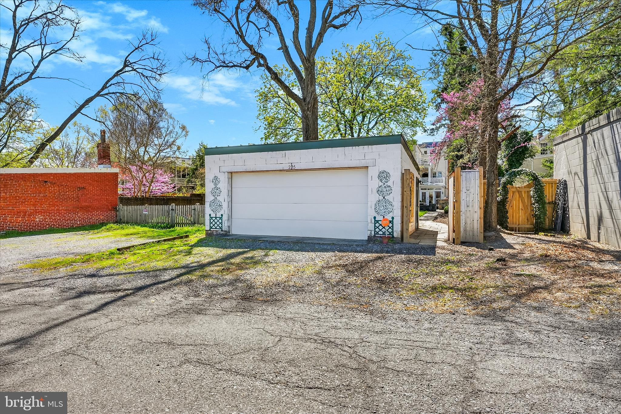 DOWNTOWN FREDERICK - Residential